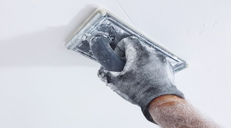 Ceiling sanding before painting